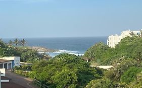 Santorini, Shakas Rock, Ballito Holiday, 3 Bedroom, Sleeps 6, 3Rd Floor Apartment